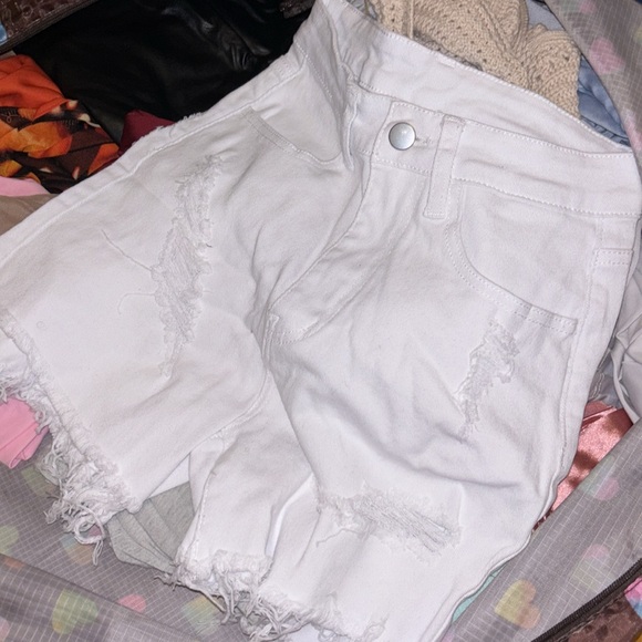 White denim shorts - Picture 4 of 4